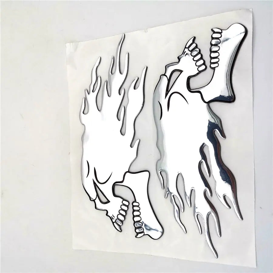 6x14cm Pair Skull Head Flame Style Motorcycle Fuel Gas Tank Fairing Badge Decal