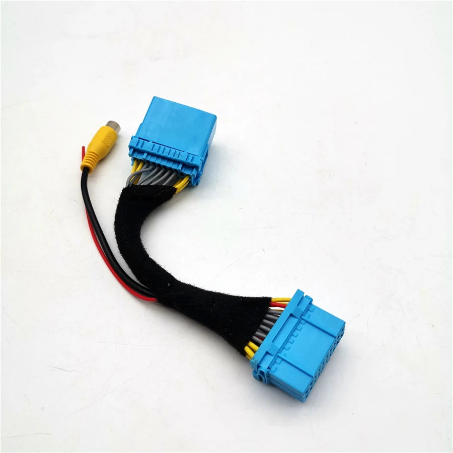 Car Rear View Camera RCA Video Convert Cable RCA Connection Adapter For Suzuki SX4 Revese