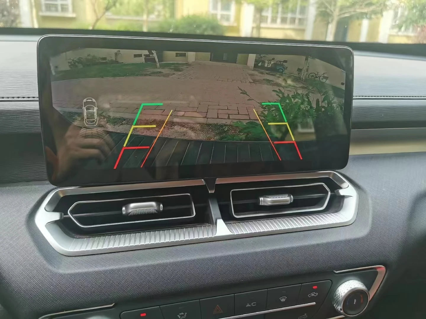 Multimedia Player Android 14 12.3'' QLED Screen Car radio Music Stereo For GWM Great Wall