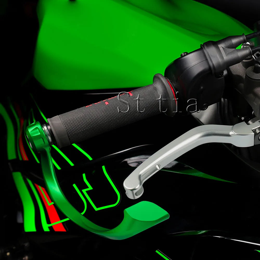 Motorcycle Brake Handle Protects CNC Hand Brake Clutch Levers Guard For Kawasaki for ZX4R Z900 2017-2025 - Automotive LE
