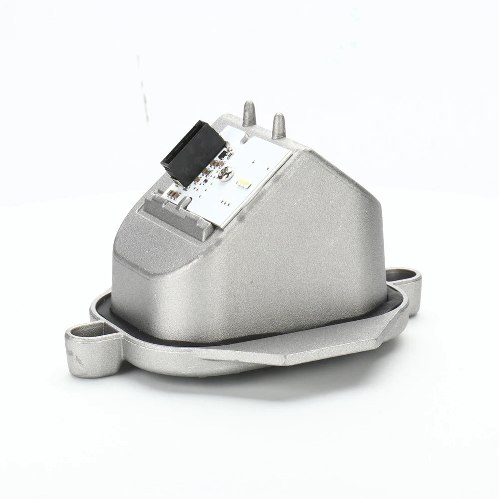 8U0941475C-R White Color Angel Eyes Module DRL Headlight Module Control Unit Day Light LED