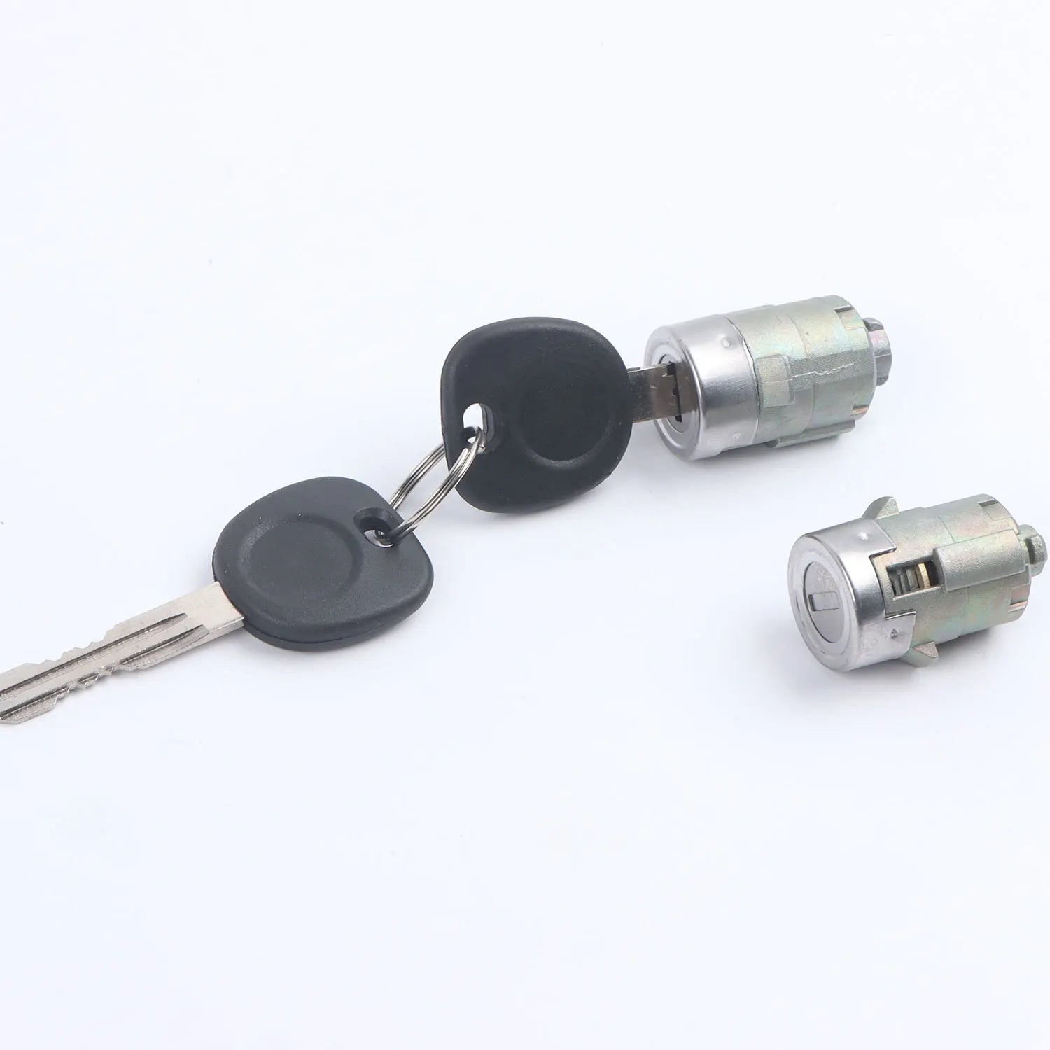 1Set Ignition Key Switch 15298923 15298924 For Chevy Avalanche Silverado Pickup Suburban T