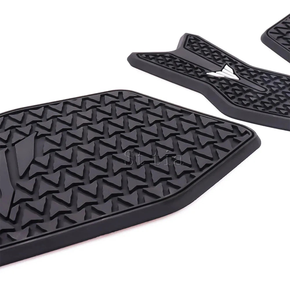 For Yamaha MT-07 2025 Motorcycle Non-slip Side Fuel Tank Stickers Waterproof Pad Rubber Sticker  - Automotive LED Light