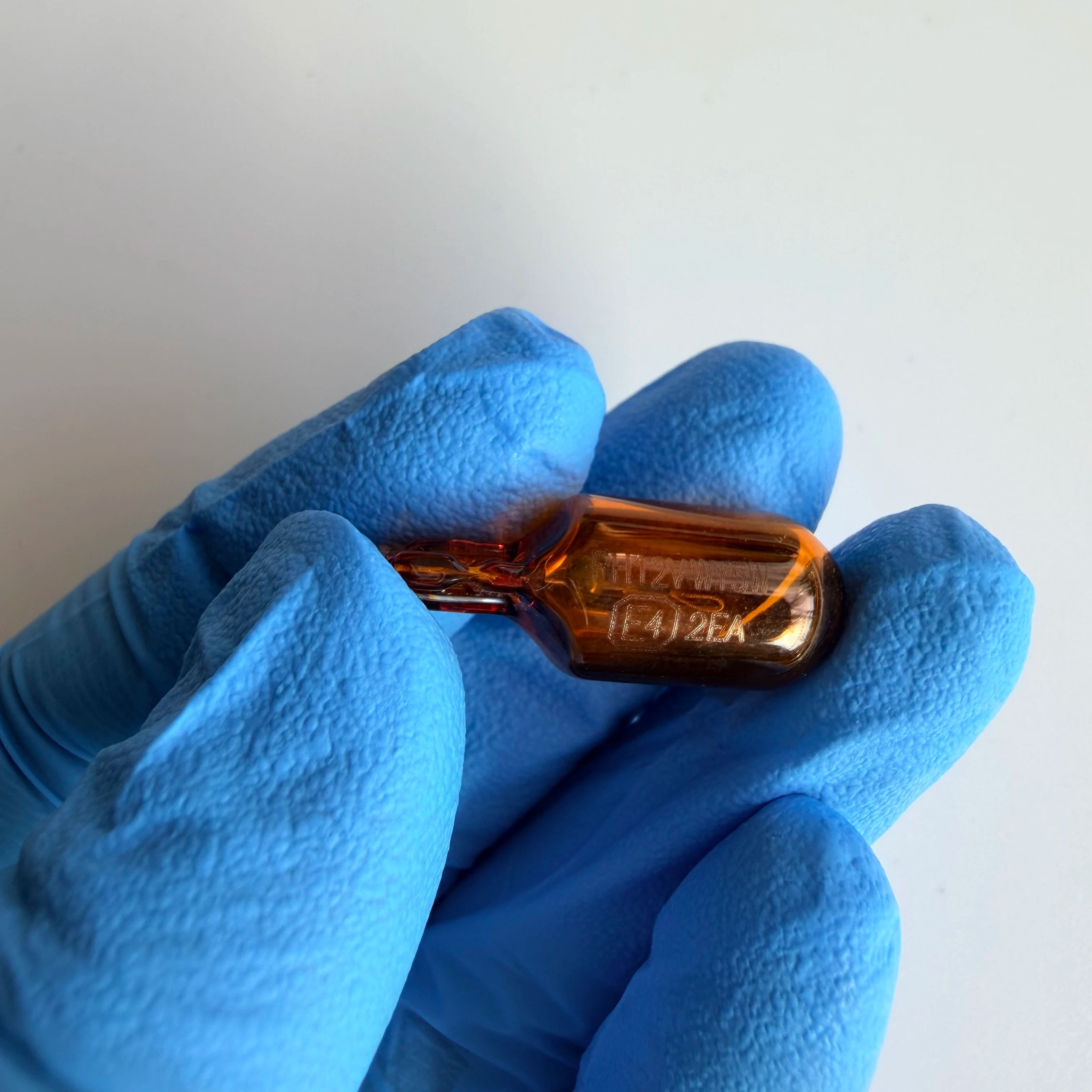 Philips WY5W T10 12V 5W Amber Color Standard Turn Signal Lamps Standard Indlcator 12396NAC