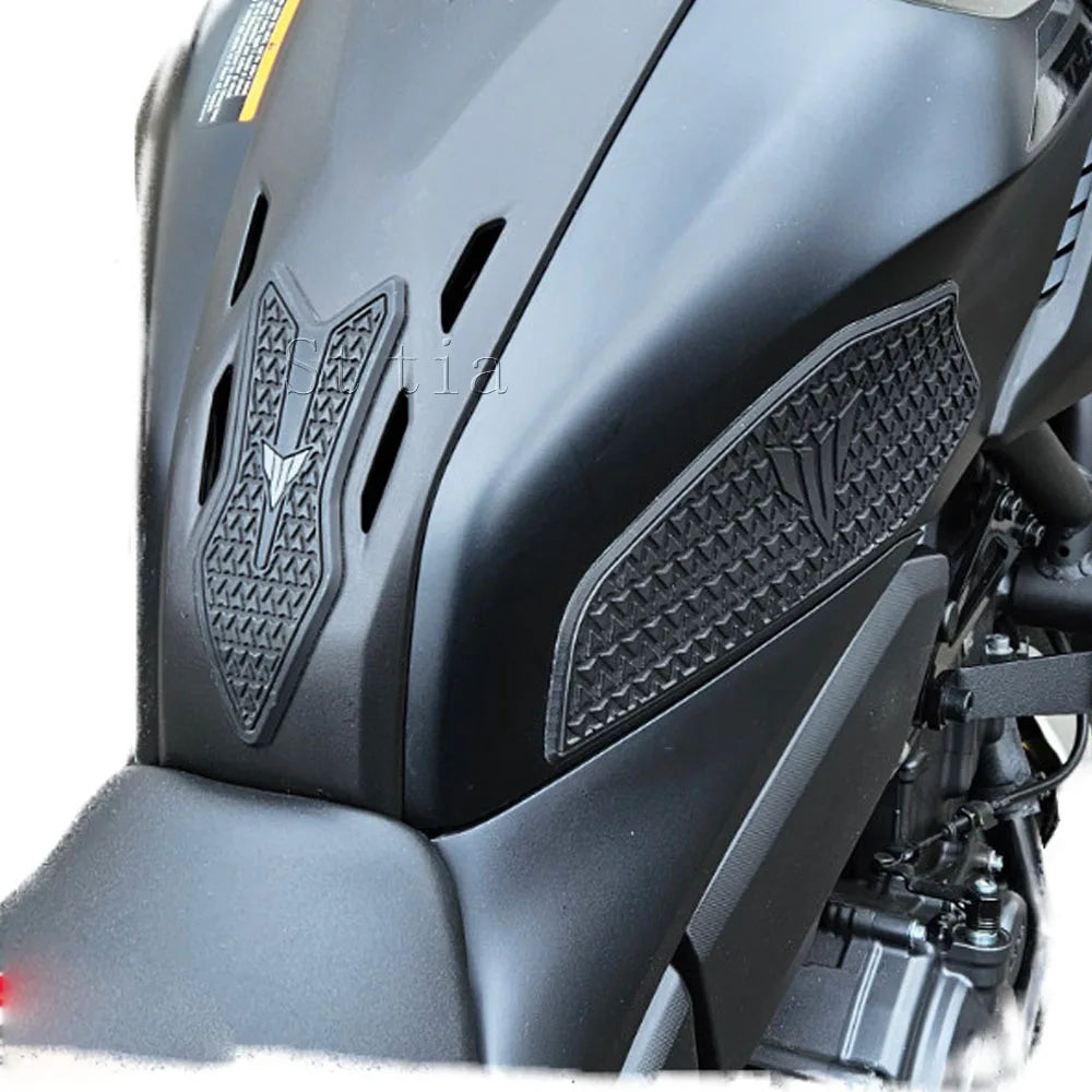For Yamaha MT-07 2025 Motorcycle Non-slip Side Fuel Tank Stickers Waterproof Pad Rubber Sticker  - Automotive LED Light