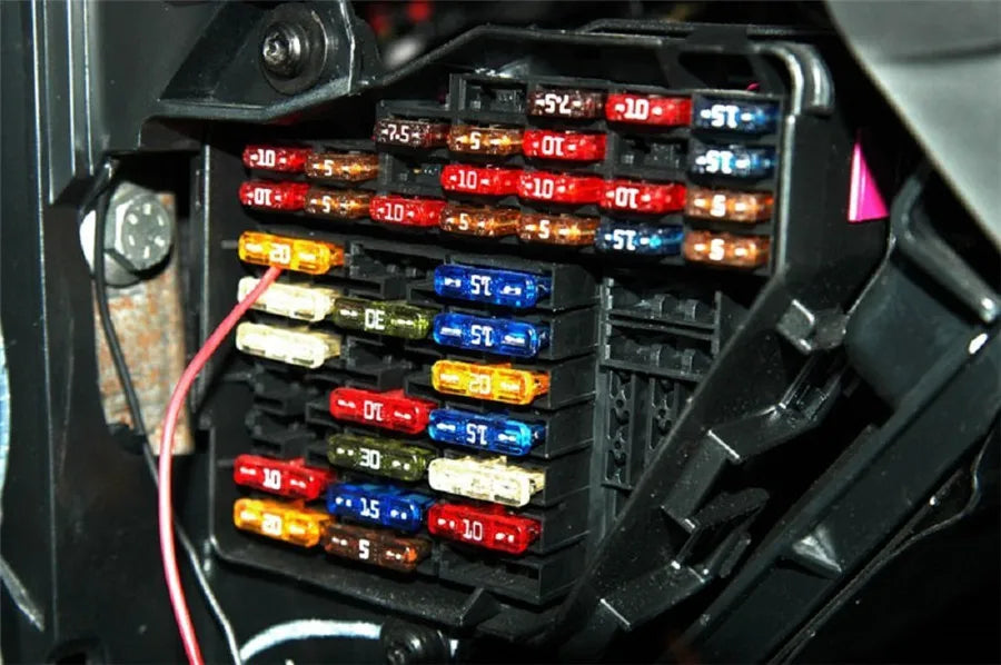 Assorted Car Mini Blade Fuse Auto Car Motorcycle SUV FUSES kit Insurance