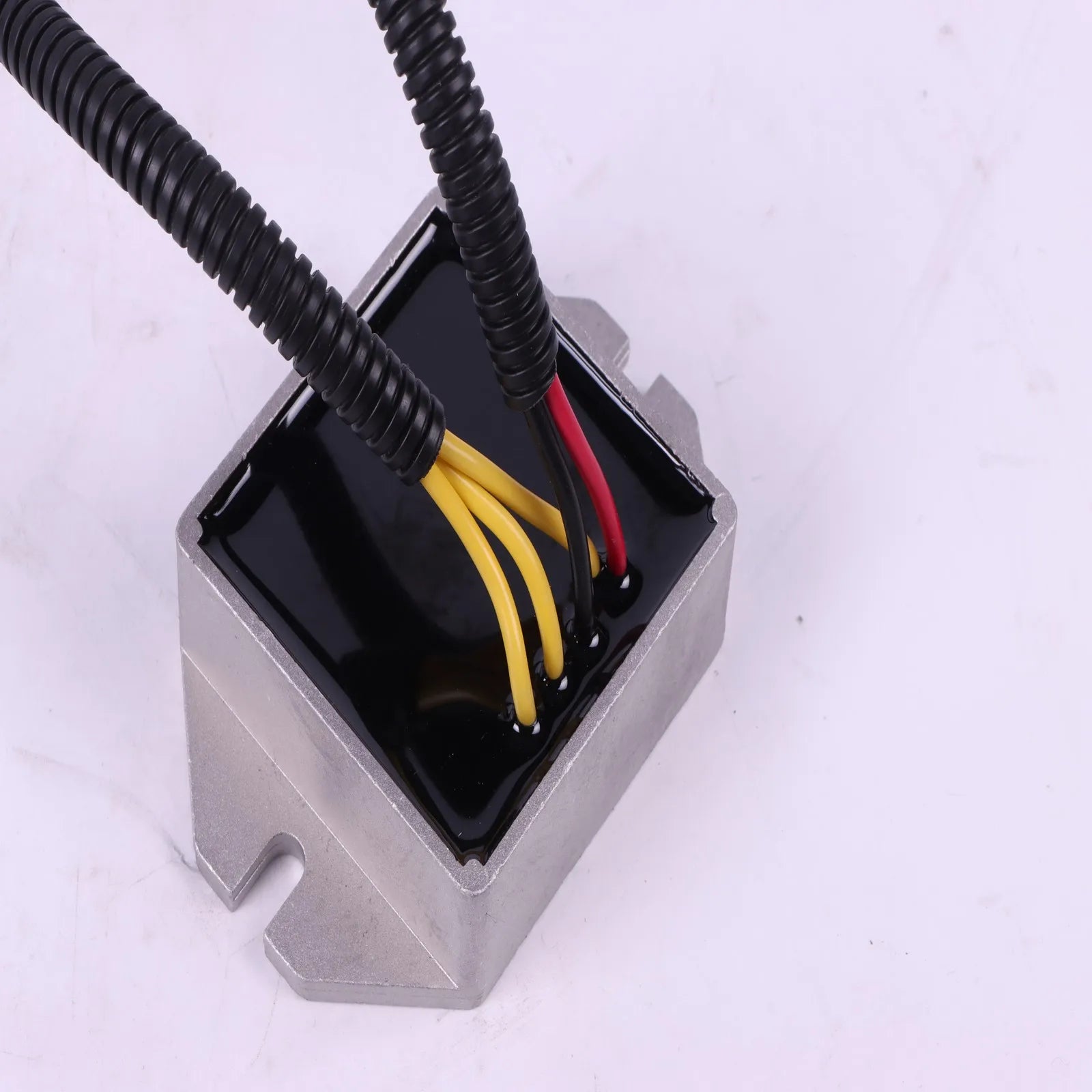 Voltage Regulator 710000100 710000019 FOR Can-Am Traxter Max XT 500 650 1999-2005 ATV Acce