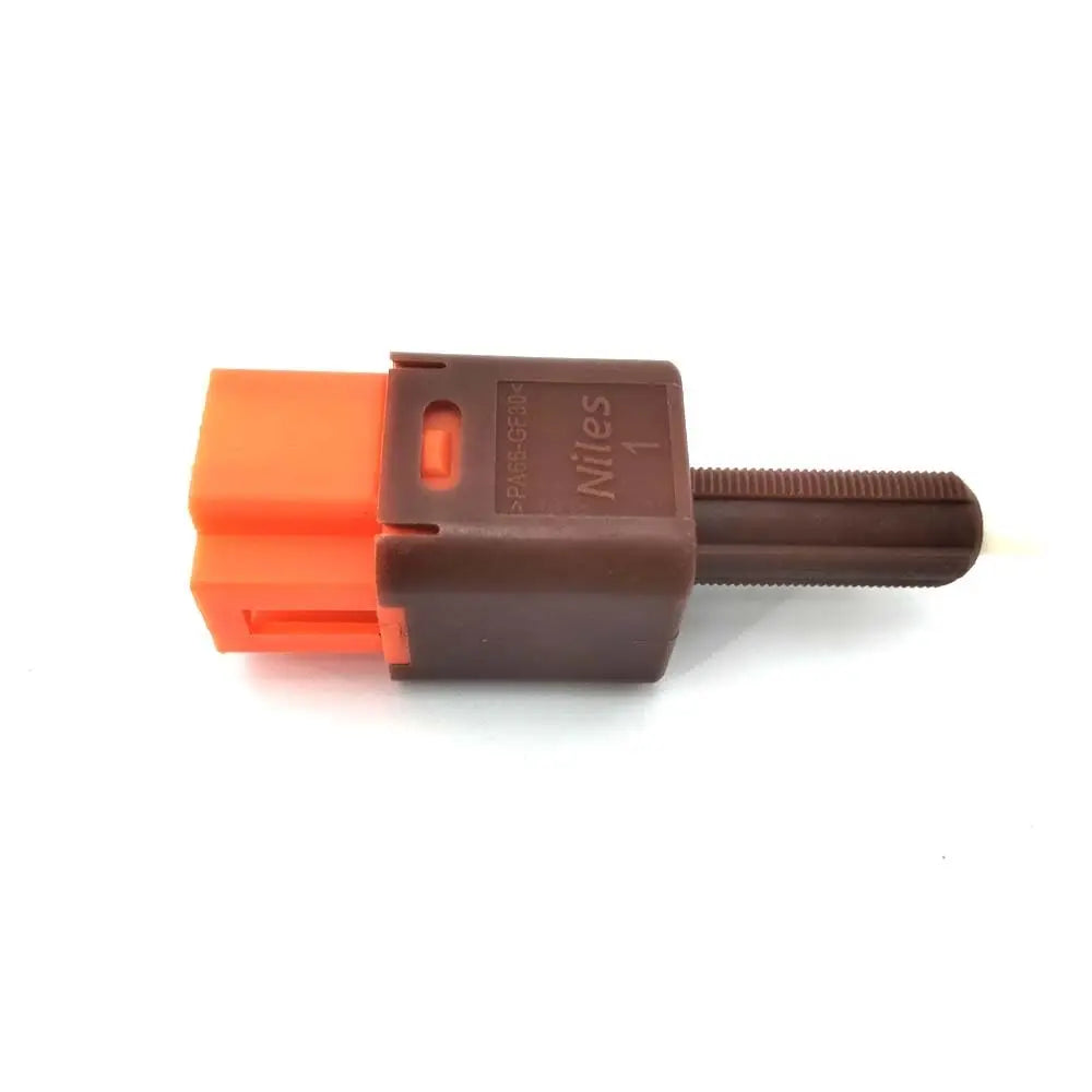 Brake Light Switch For 11-20 Nissan Juke, Kicks, Sentra, Versa Note 25320-BR00A
