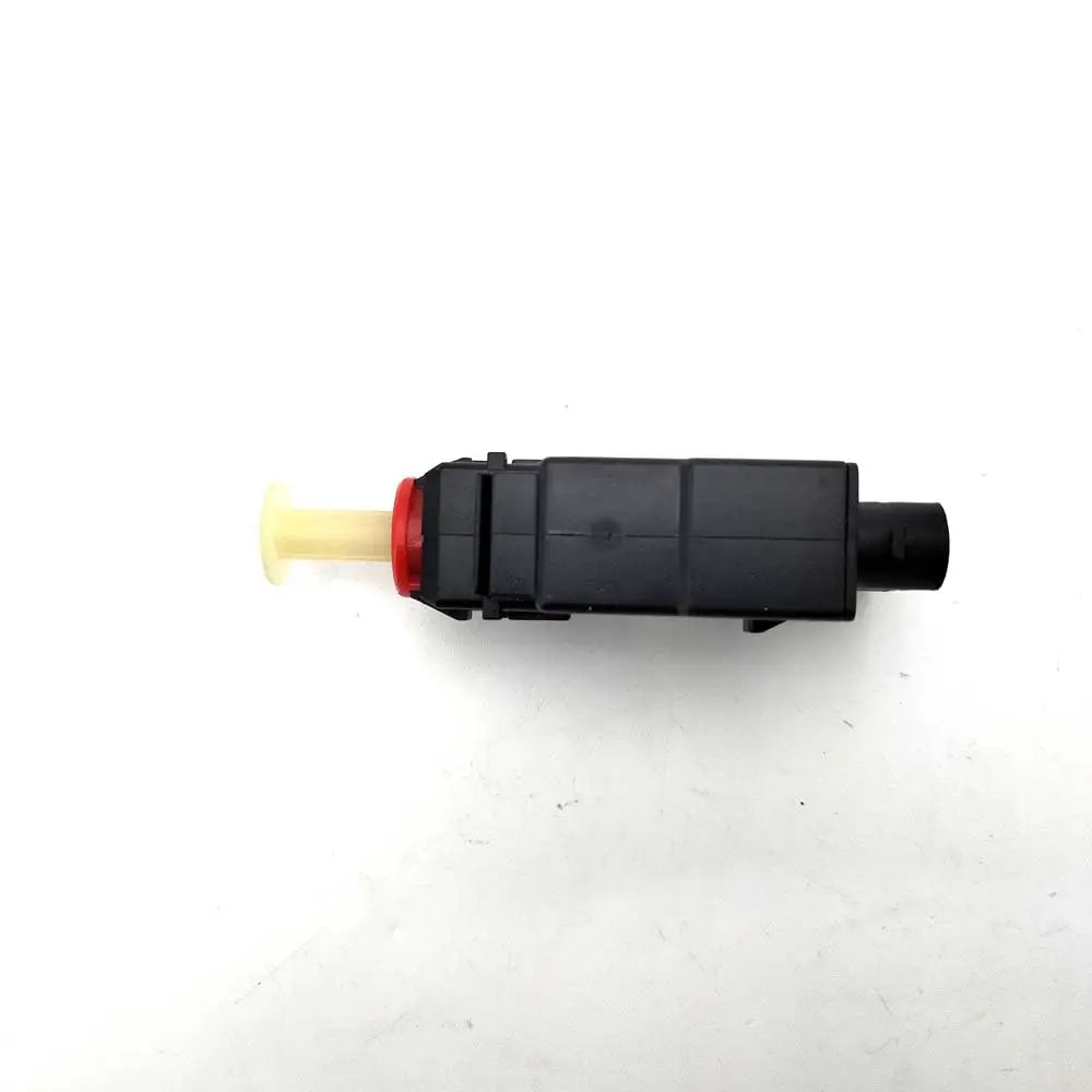 4 Pin Brake Light Switch For BMW E30 E36 3 Series E24 E28 5 6 Series 61311382385