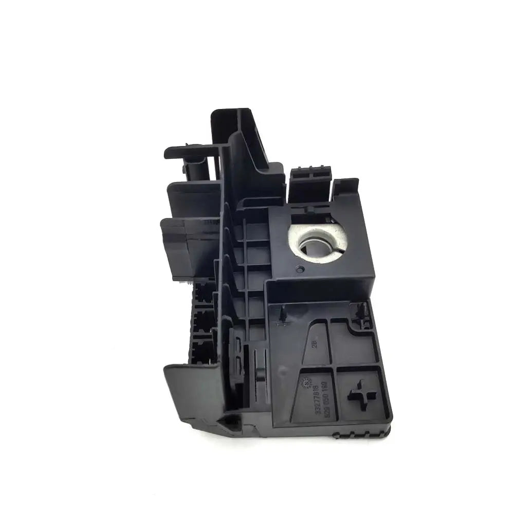 Car Fuse Box Battery Terminal 84335366 84131629 For Chevrolet Malibu 2019-2020